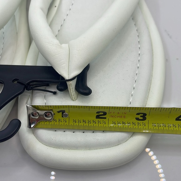 Puffy Flip Flops from No Boundaries - Picture 5 of 10